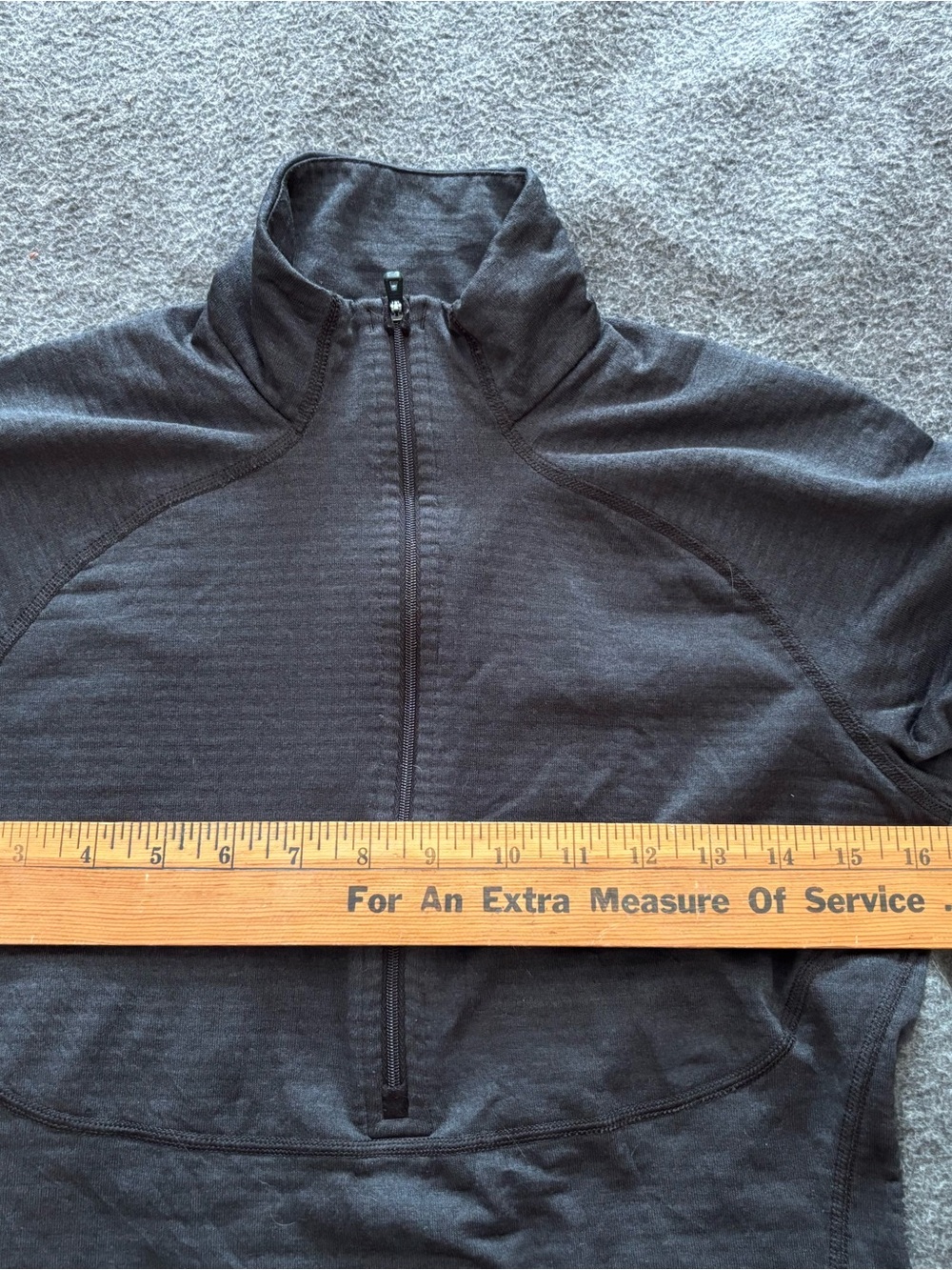 Women’s Patagonia  Capilene   Expedition Weight Zip T Black Medium (runs small!)